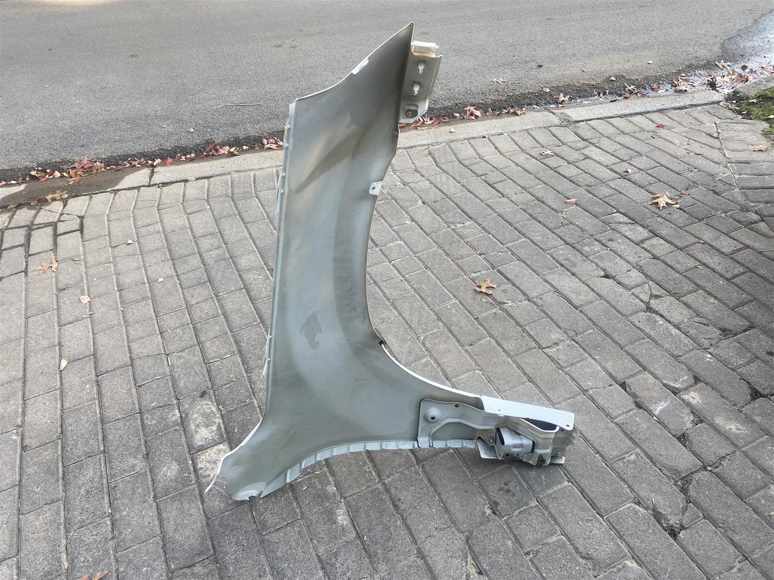 2013 SUZUKI VITARA COMPLETE LEFT FRONT FENDER FOR SALE. IN PRISTINE CONDITION - Private Seller 2013 SUZUKI VITARA COMPLETE LEFT FRONT FENDER FOR SALE. IN PRISTINE CONDITION - Private Seller