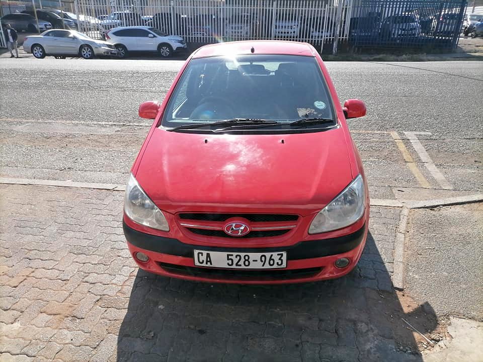 2006 Hyundai Getz 1.6 Hatchback with a Nice interior seat