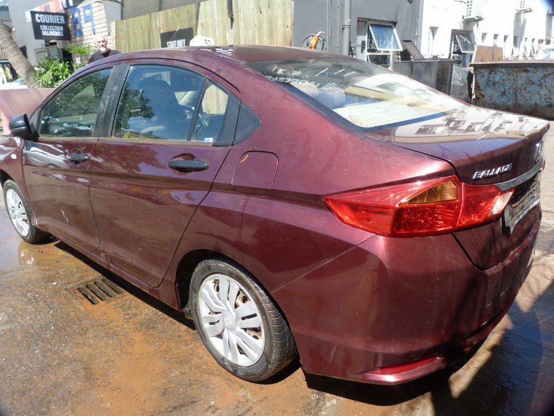 Honda Ballade 1.5 Trend I-VTEC Manual Red - 2015 STRIPPING FOR SPARES - Private Seller