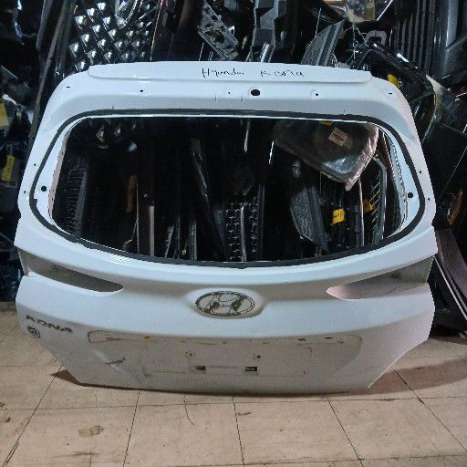 Hyundai kona tailgate - Private Seller Hyundai kona tailgate - Private Seller