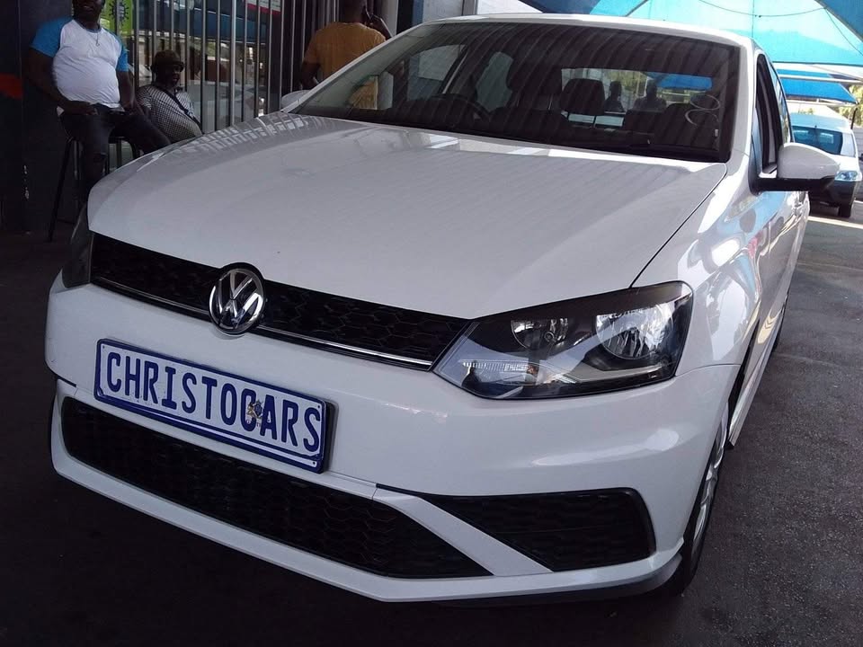 Used 2020 Volkswagen Polo sedan 1.4 Comfortline - Private Seller Used 2020 Volkswagen Polo sedan 1.4 Comfortline - Private Seller