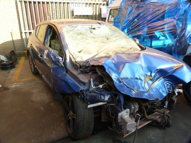 We are stripping /Renault Megane 3 1.4 turbo - Private Seller We are stripping /Renault Megane 3 1.4 turbo - Private Seller