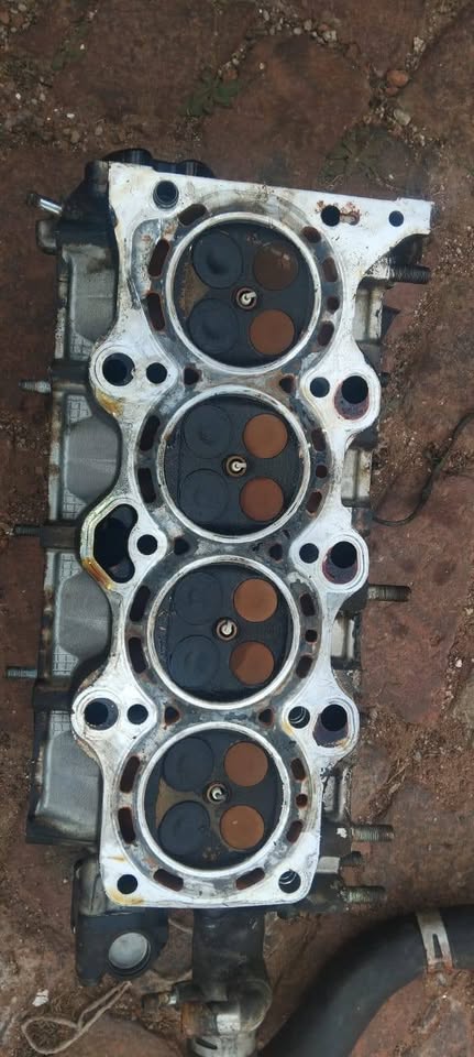 Suzuki swift Top cylinder and Engine code M15 A - Private Seller