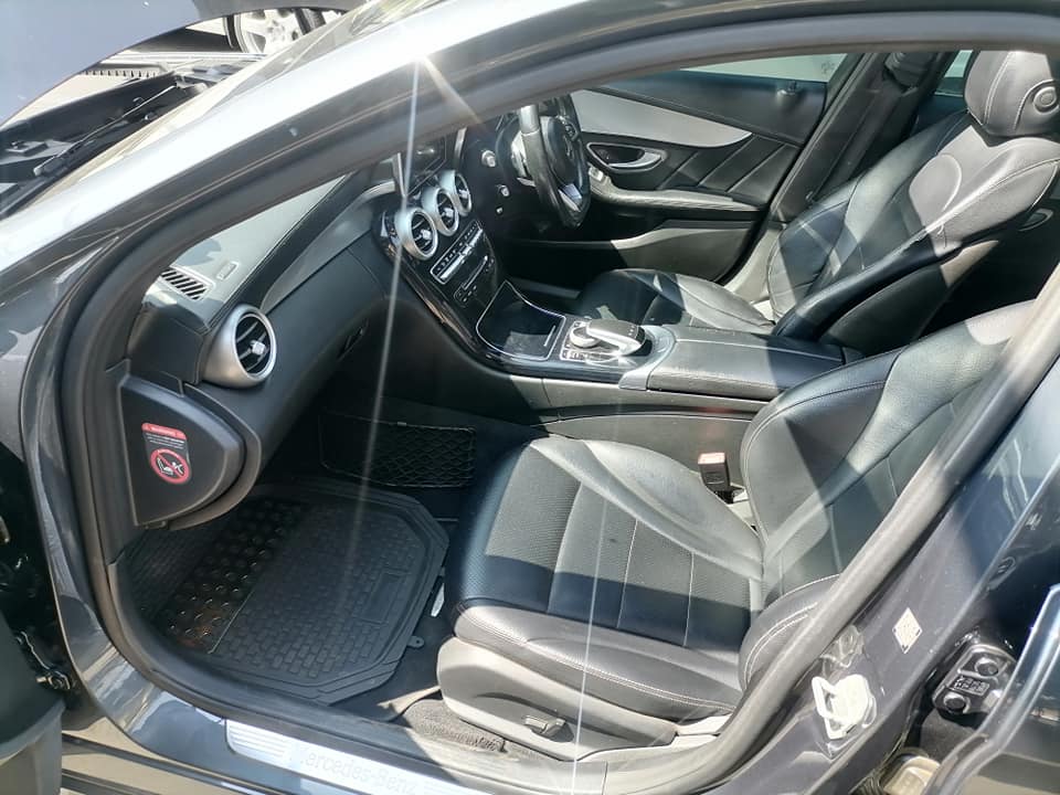 2014 Mercedes Benz C220 Sunroof leather seat and Automatic