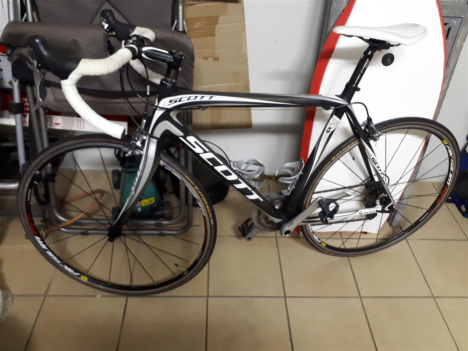 scott addict r3 carbon