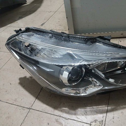 Suzuki ciaz headlight - Private Seller Suzuki ciaz headlight - Private Seller