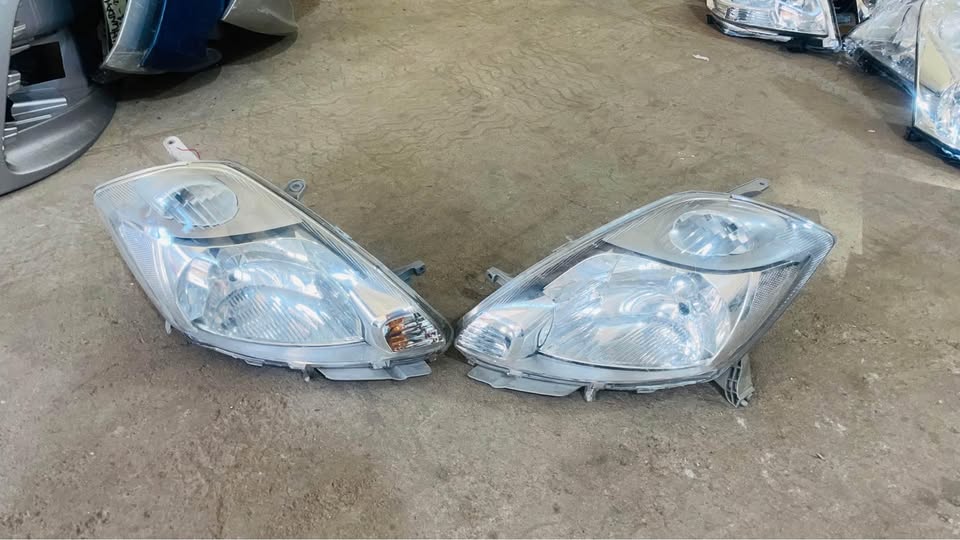 Daihatsu Sirion Headlights - Private Seller Daihatsu Sirion Headlights - Private Seller