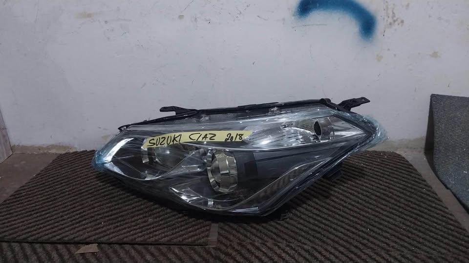 Suzuki Ciaz headlight - Private Seller