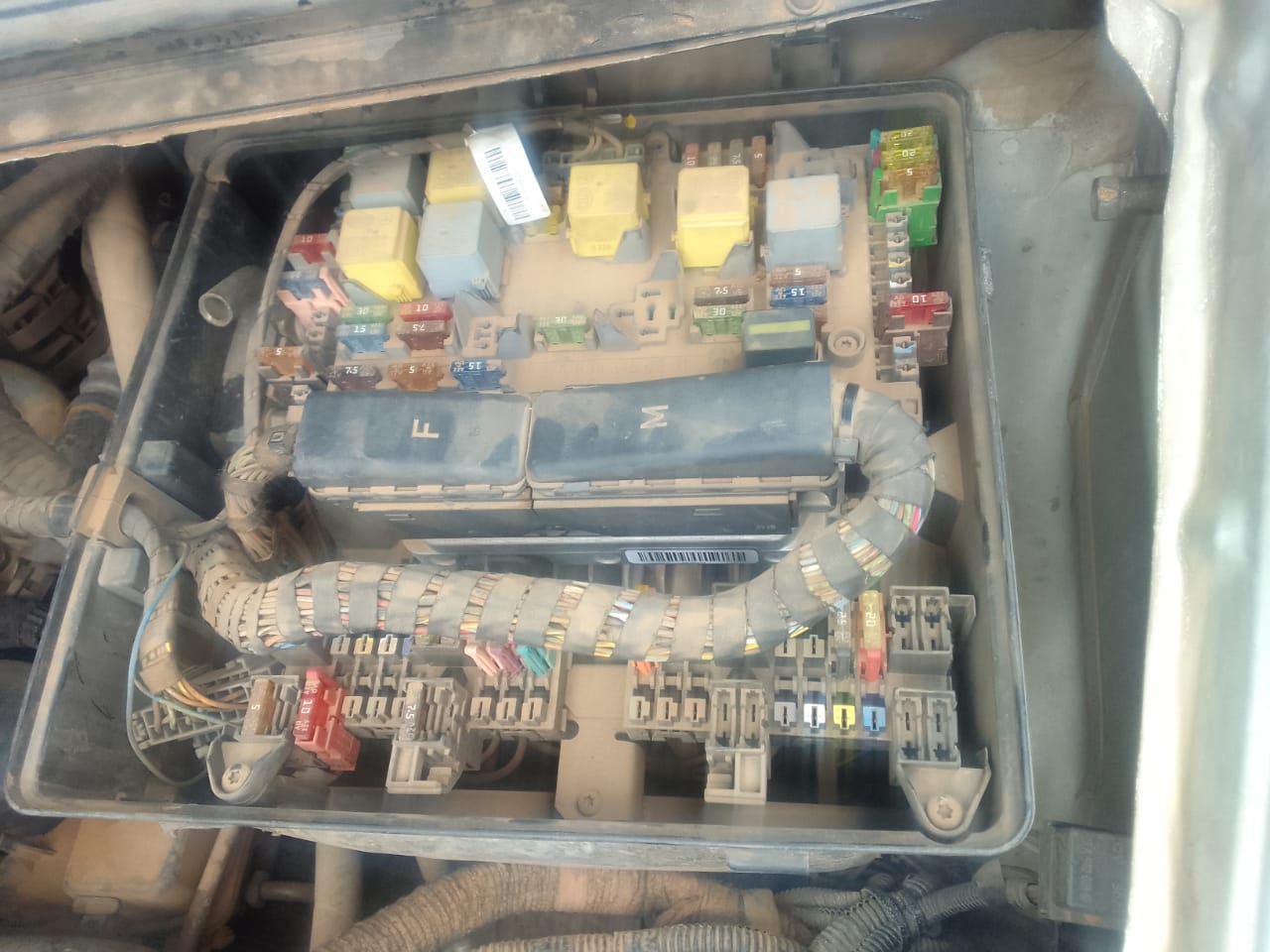 Used Fuse Box for Mercedes Vito 116 CDI for sale - Private Seller Used Fuse Box for Mercedes Vito 116 CDI for sale - Private Seller