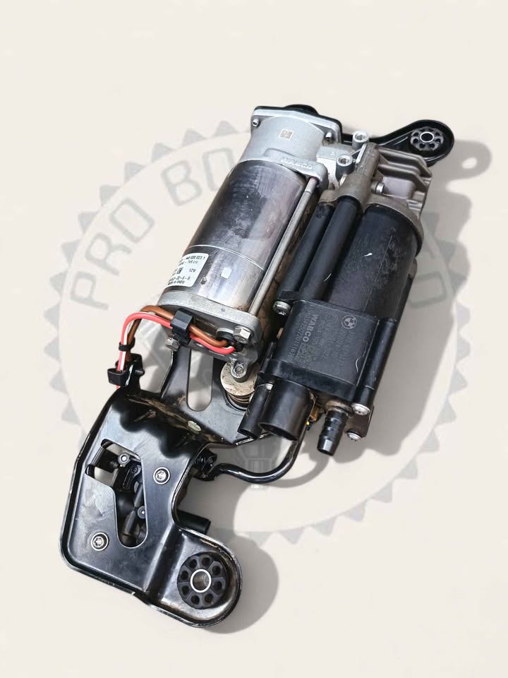 BMW AIR SUSPENSION COMPRESSOR/PUMP AVAILABLE FOR SALE - Private Seller