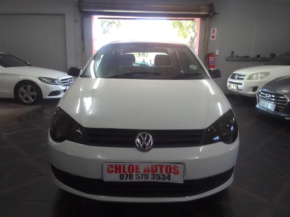 2014 VW polo vivo 1.4 Petrol  Manual White color 80,000km