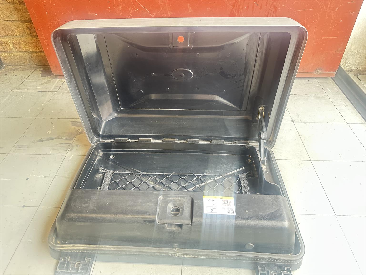 Land Rover Defender Side Mounted Carrier - Private Seller Land Rover Defender Side Mounted Carrier - Private Seller