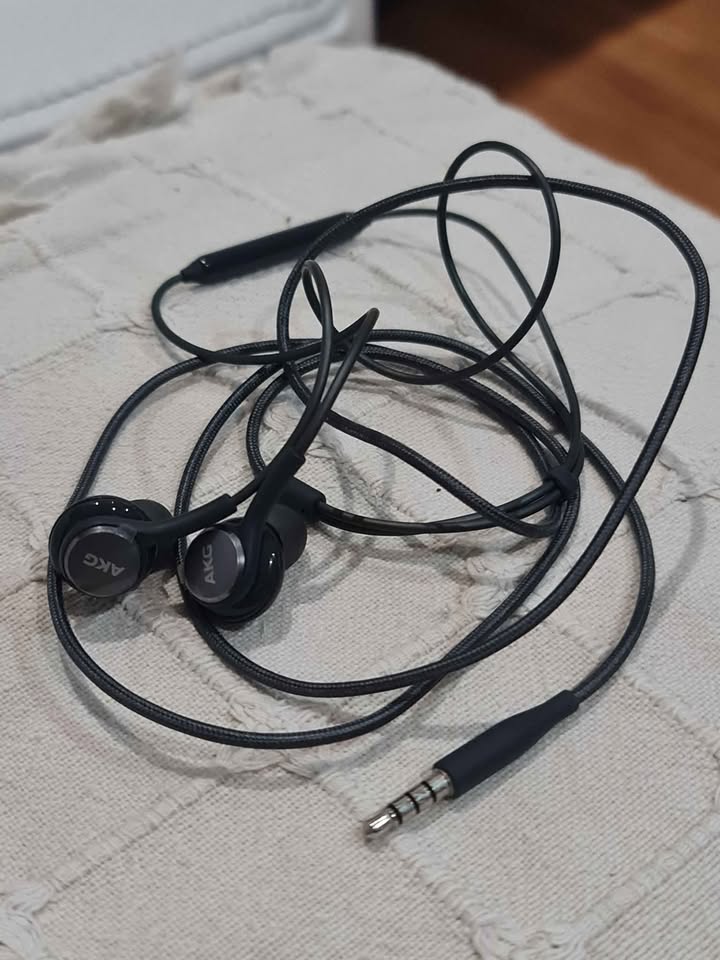 AKG Earphones 3 pairs available
