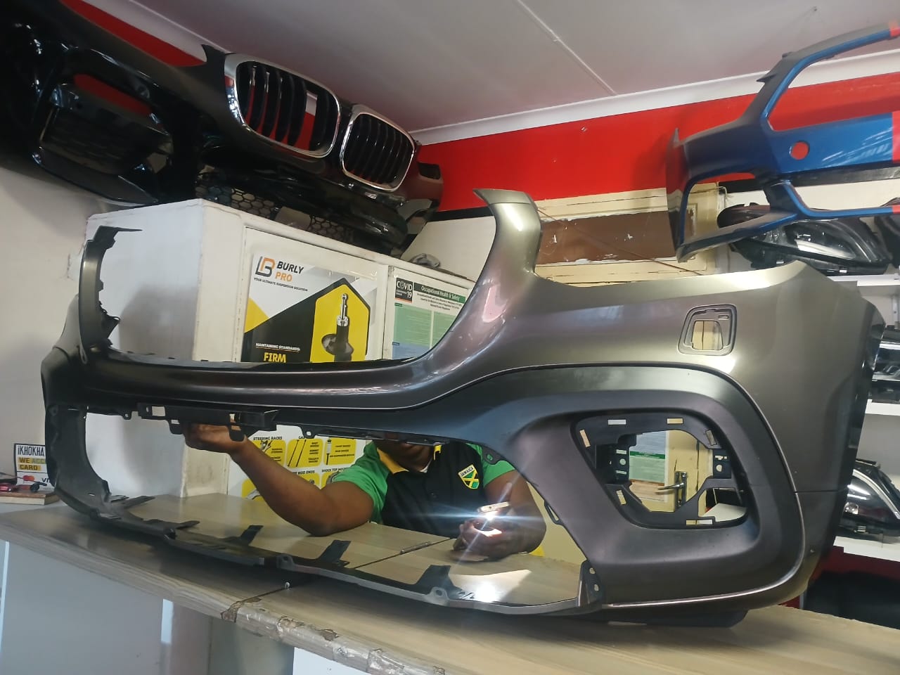 (2021) W470 X-CLASS MERCEDES-BENZBAKKIE FRONT BUMPER - Private Seller (2021) W470 X-CLASS MERCEDES-BENZBAKKIE FRONT BUMPER - Private Seller