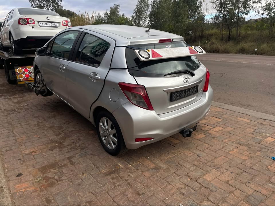 2013 TOYOTA YARIS HATCH SPARES - Private Seller 2013 TOYOTA YARIS HATCH SPARES - Private Seller
