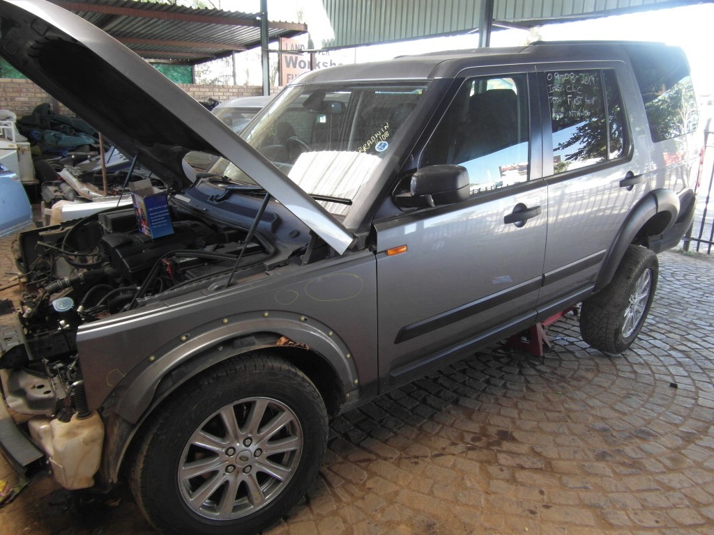 Land Rover Discovery 3 TDV6 – Stripping for Spares | AUTO EZI