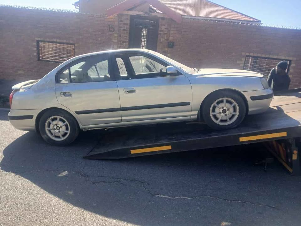 Hyundai Elantra 2006 to 2009 for stripping maunal 2.0 engine - Private Seller