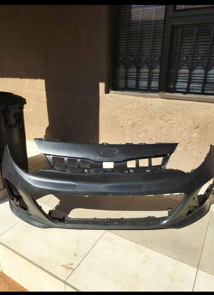 KIA RIO 2015 FRONT BUMPER - Private Seller