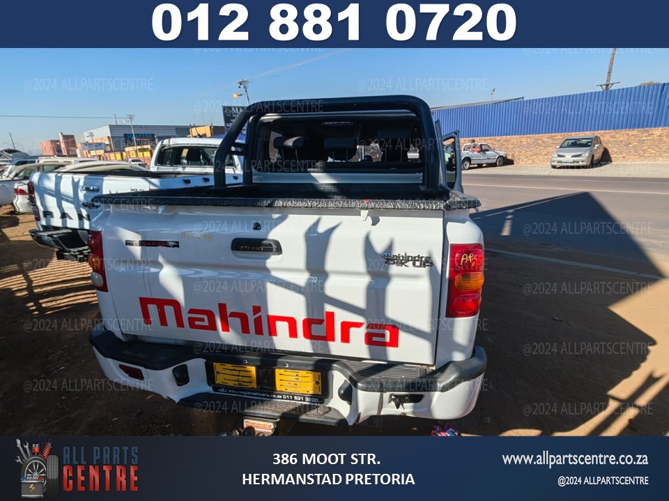 Mahindra Scorpio Karoo S6 2.2 4x4 stripping for spares