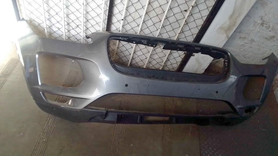 Jaguar F pace bumper - Private Seller Jaguar F pace bumper - Private Seller