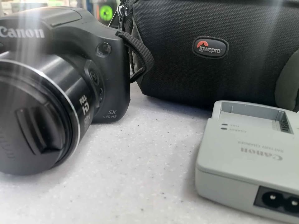 CANON SX 540 HS DIGITAL CAMERA