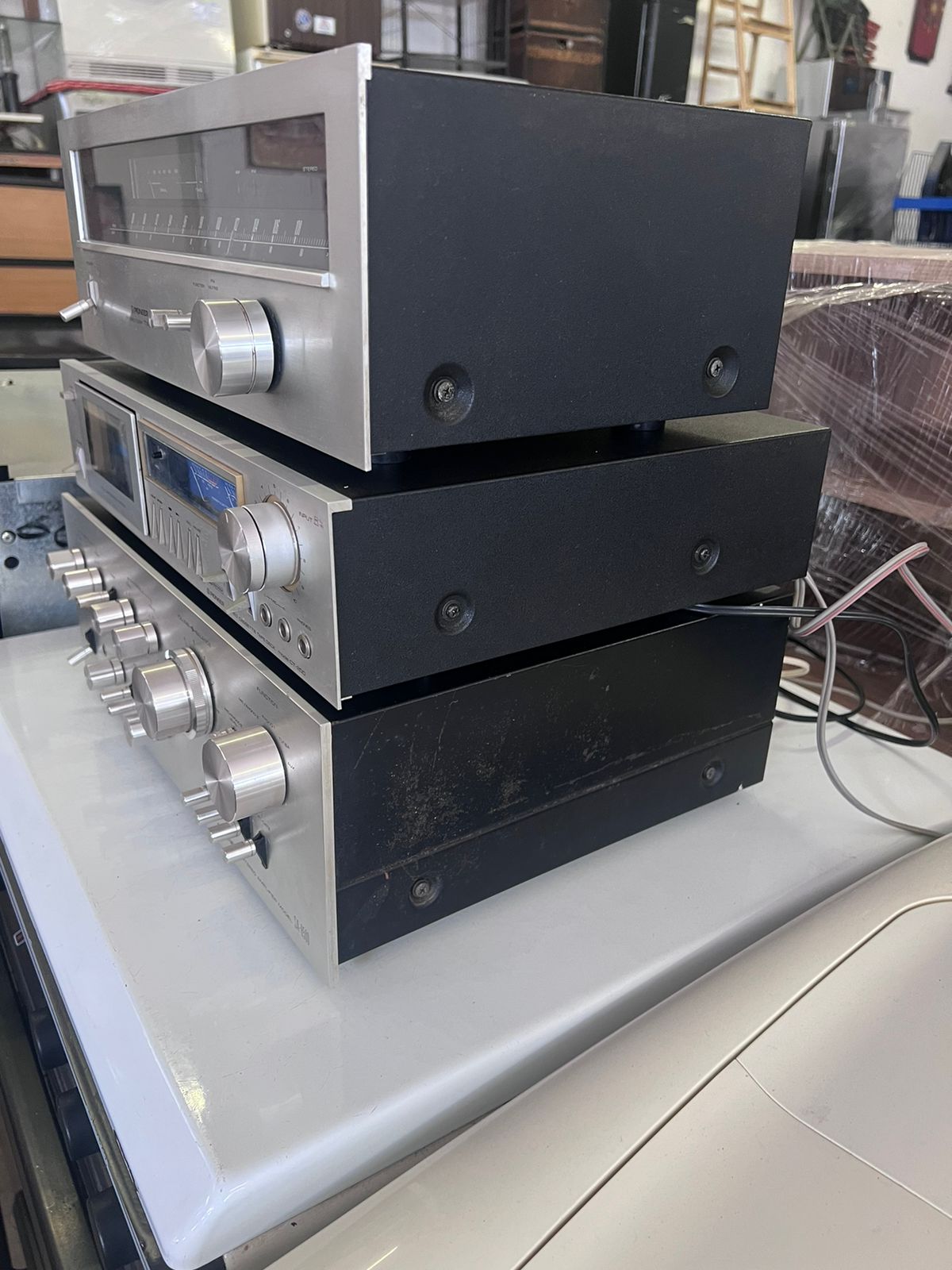 Vintage Pioneer Stereo Amplifier SA-8500