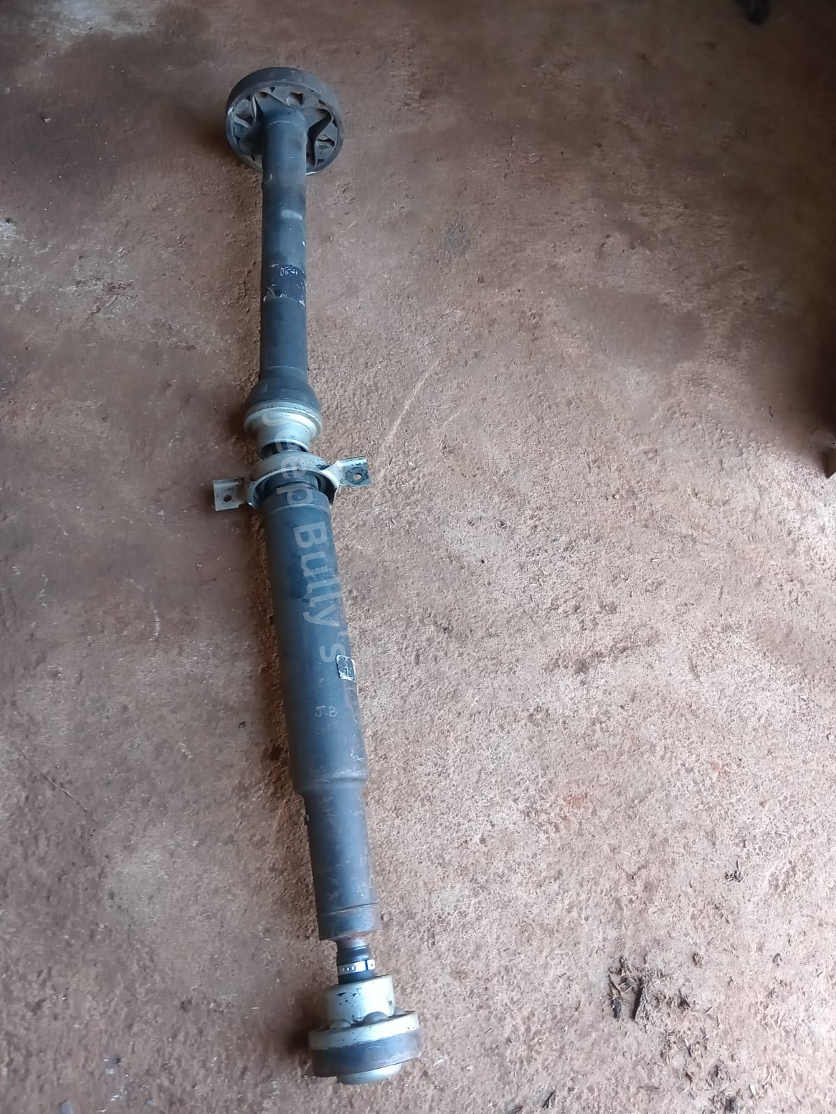 Jeep Grand Cherokee WK2 Propshaft Used - Private Seller Jeep Grand Cherokee WK2 Propshaft Used - Private Seller