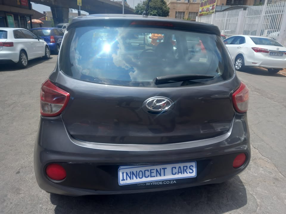 2018 HYUNDAI i10 GRAND 1.2 PETROL, MANUAL TRANSMISSION, GREY COLOR, MILEAGE 68000KM