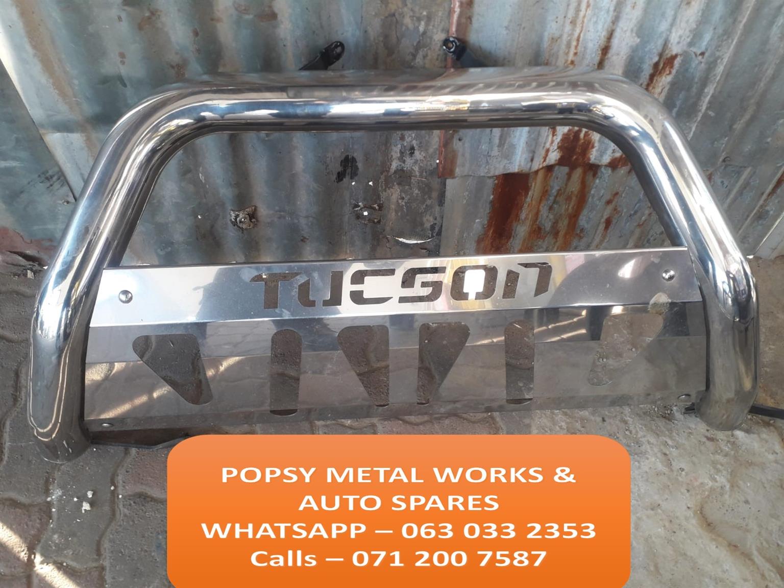 HYUNDAI TUCSON NUDGE BAR / BULL BAR - Private Seller HYUNDAI TUCSON NUDGE BAR / BULL BAR - Private Seller
