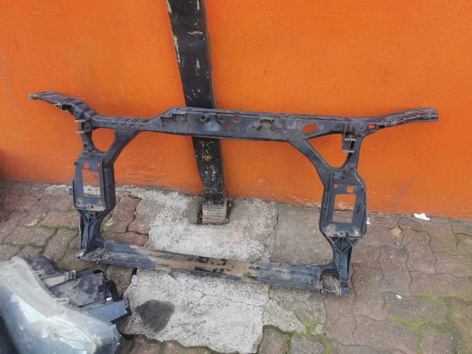 Audi A4 2014 cradle - Private Seller Audi A4 2014 cradle - Private Seller
