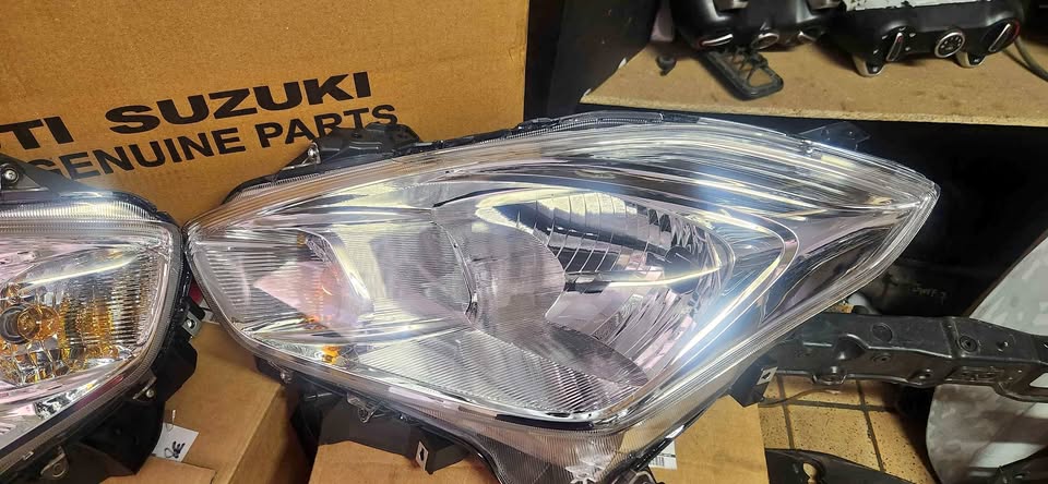 Suzuki swift headlight super clean - Private Seller Suzuki swift headlight super clean - Private Seller