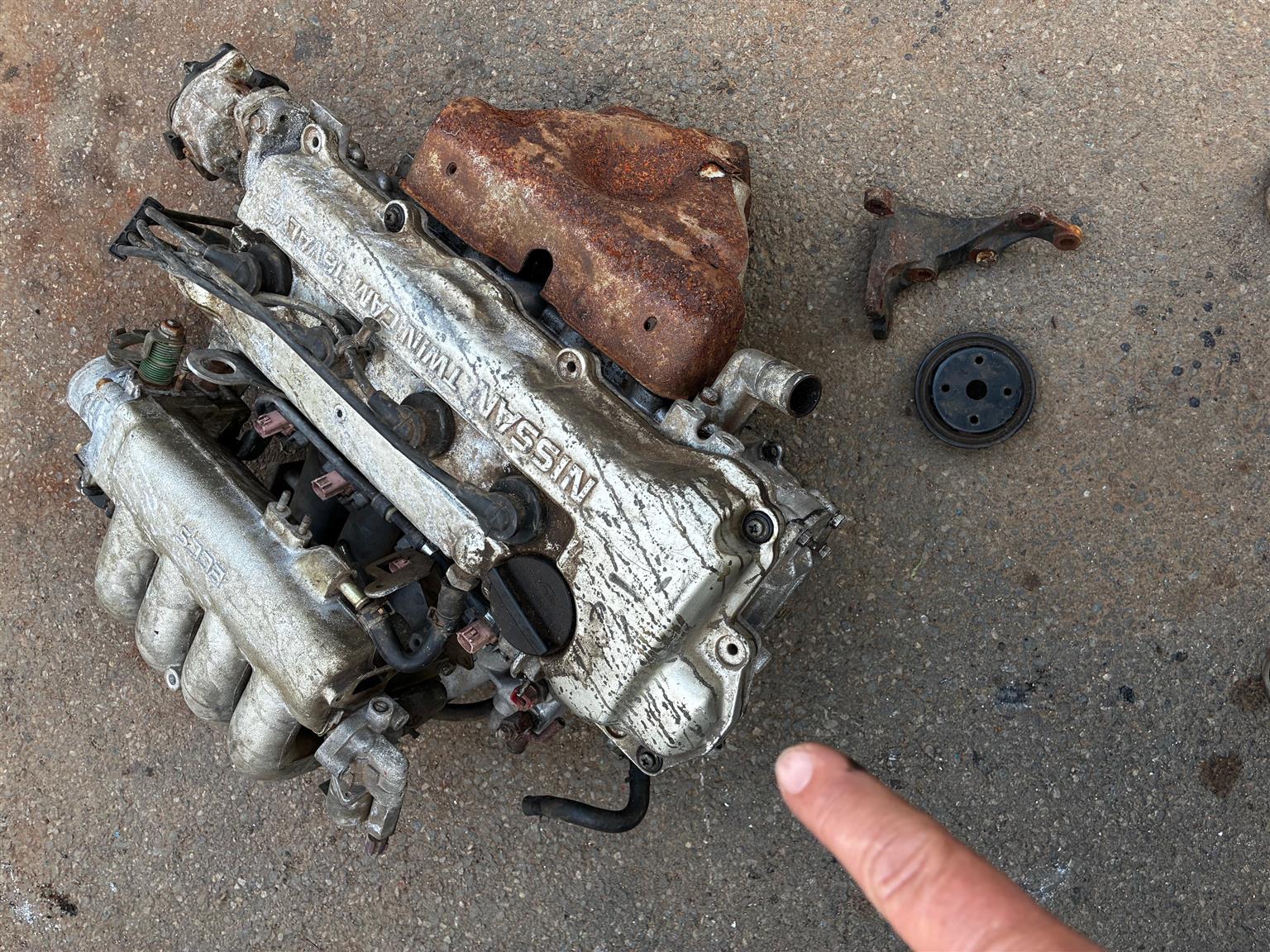 Nissan Cylinder Head - Private Seller Nissan Cylinder Head - Private Seller