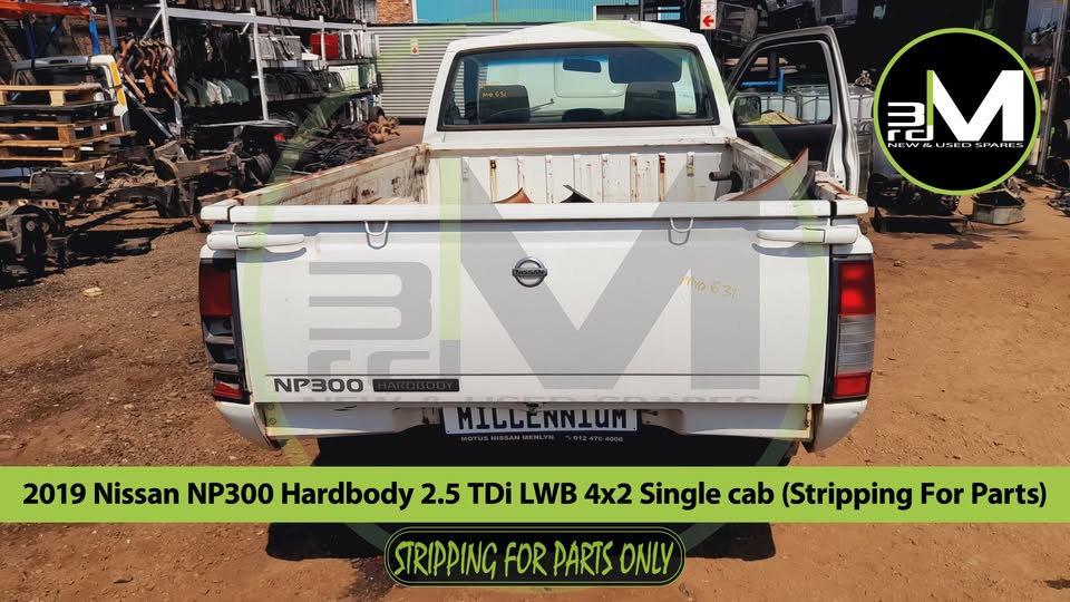 2019 NISSAN NP300 HARDBODY 2.5 TDi LWB 4x2 SINGLE CAB (STRIPPING FOR PARTS)