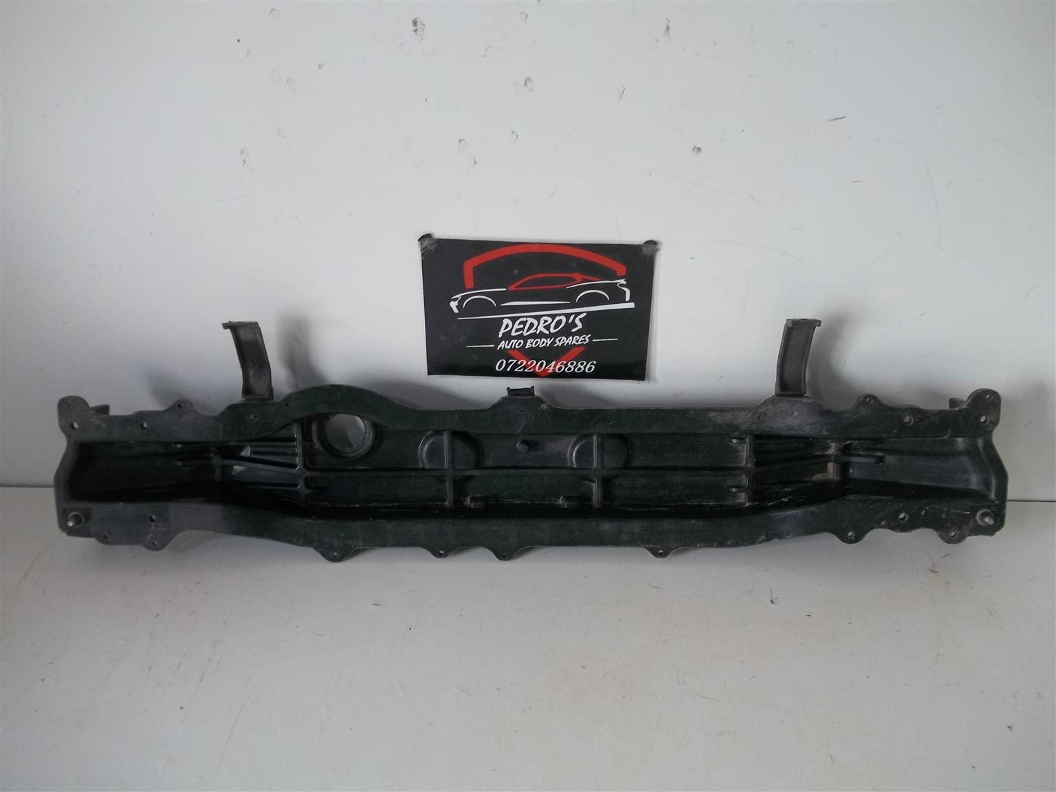 Hyundai front bumper stiffener - Private Seller Hyundai front bumper stiffener - Private Seller