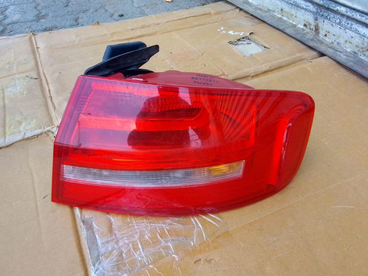 (2013 -2016) AUDI A4 RHS REAR TAILIGHT FOR SALE - Private Seller