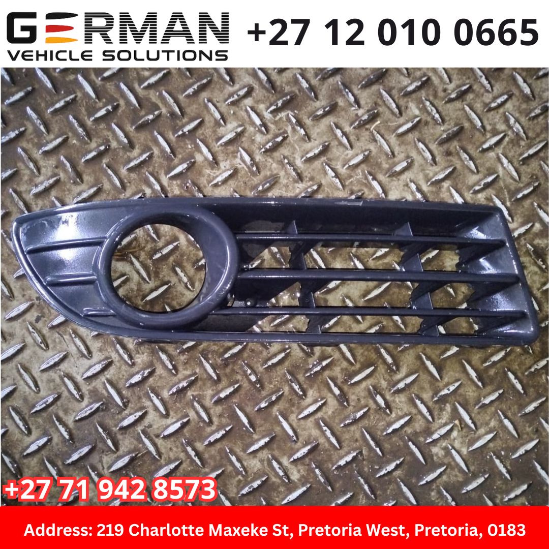Volkswagen polo mk3 fog light covers bumper grill for sale - Private Seller