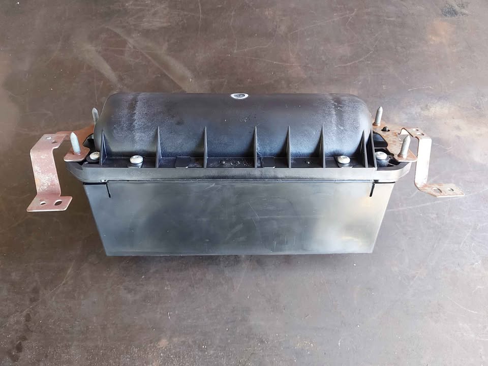 Used Jeep Cherokee KJ Dashboard Airbag P/N P55315103AF
