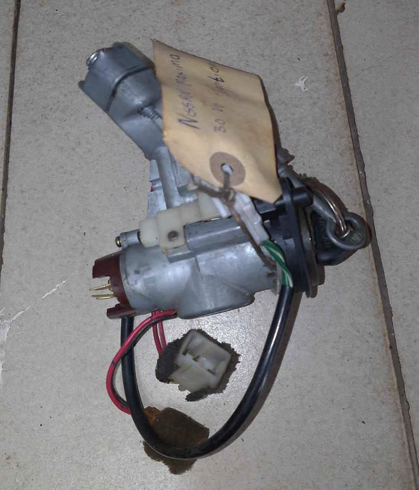 Nissan Maxima 3.0 V6 ignition and key