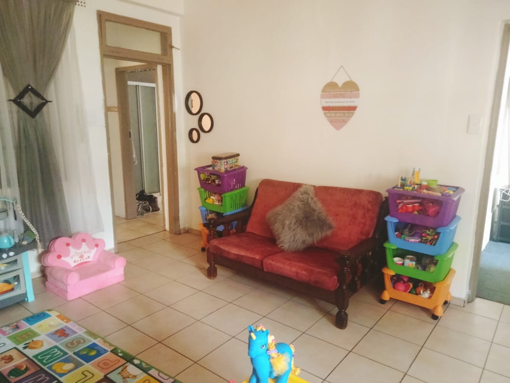 3 Bedroom Garden flat to rent in Mountain View Pretoria,no annimals