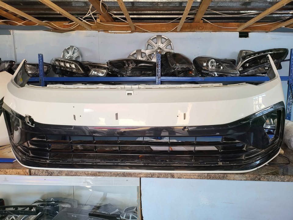 Vw polo9 sedan front bumper for sale.