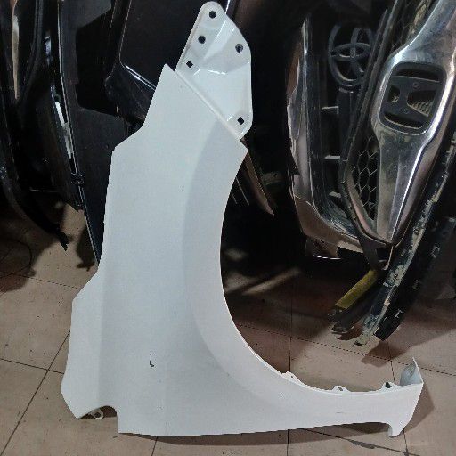 Toyota prestige fender - Private Seller Toyota prestige fender - Private Seller