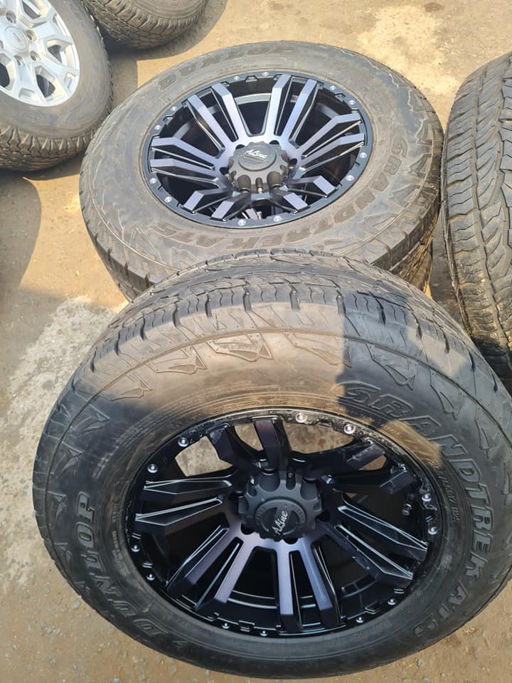 Bakkie mags size 17 pcd 6x139 they Toyota Hilux Gd6,Isuzu ,Colt,Ford Ranger - Private Seller