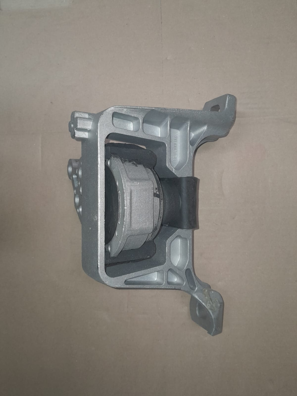 FOCUS/ VOLVO & MAZDA 2013 ENGINE MOUNTING FOR SALE - Private Seller FOCUS/ VOLVO & MAZDA 2013 ENGINE MOUNTING FOR SALE - Private Seller