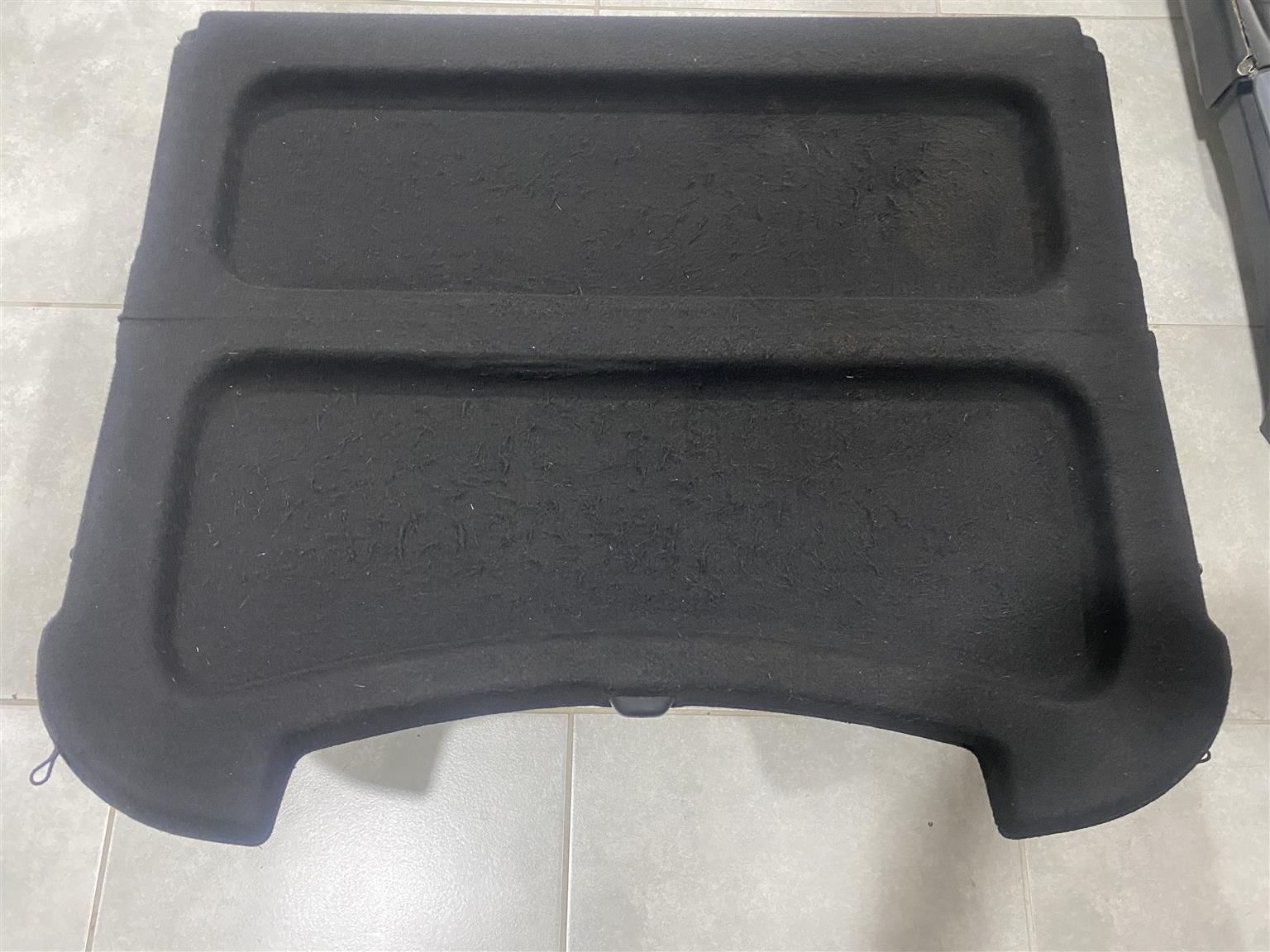 2017 RENAULT DUSTER PARCEL SHELF FOR SALE. IN PRISTINE CONDITION - Private Seller 2017 RENAULT DUSTER PARCEL SHELF FOR SALE. IN PRISTINE CONDITION - Private Seller