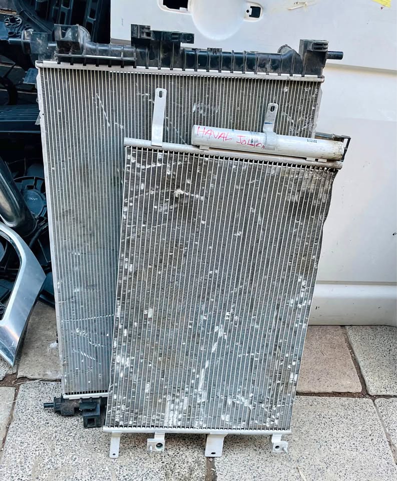 HAVAL JOLION RADIATOR & CONDENSER - Private Seller HAVAL JOLION RADIATOR & CONDENSER - Private Seller