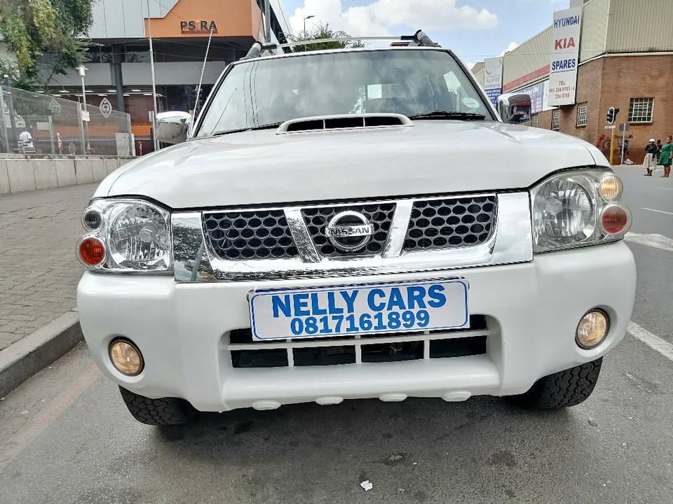 2018 Nissan NP300 2.5 Diesel 87000km Manual 2018 Nissan NP300 2.5 Diesel 87000km Manual