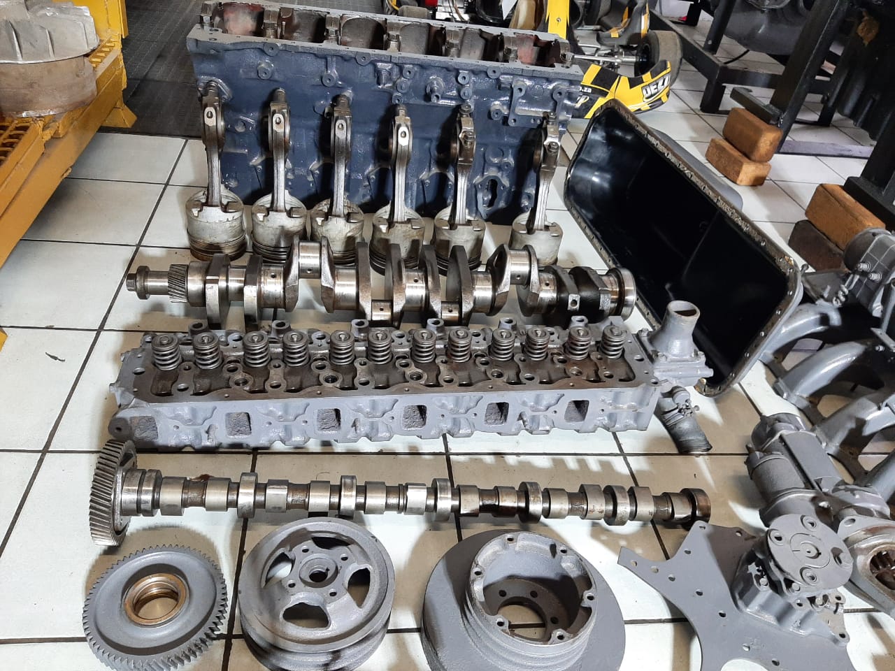 Hino EM100 Engine Spares