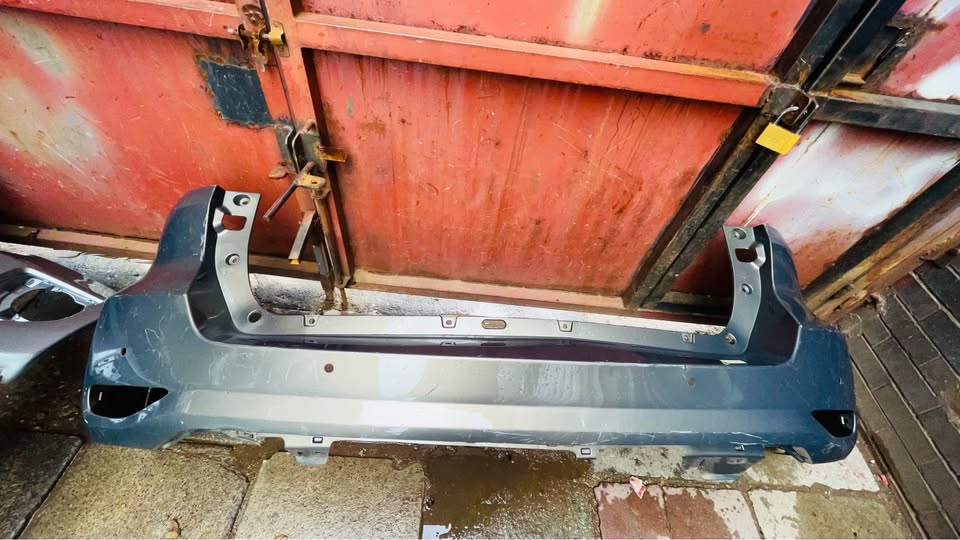 Toyota Fortuner GD6 Back bumper - Private Seller Toyota Fortuner GD6 Back bumper - Private Seller