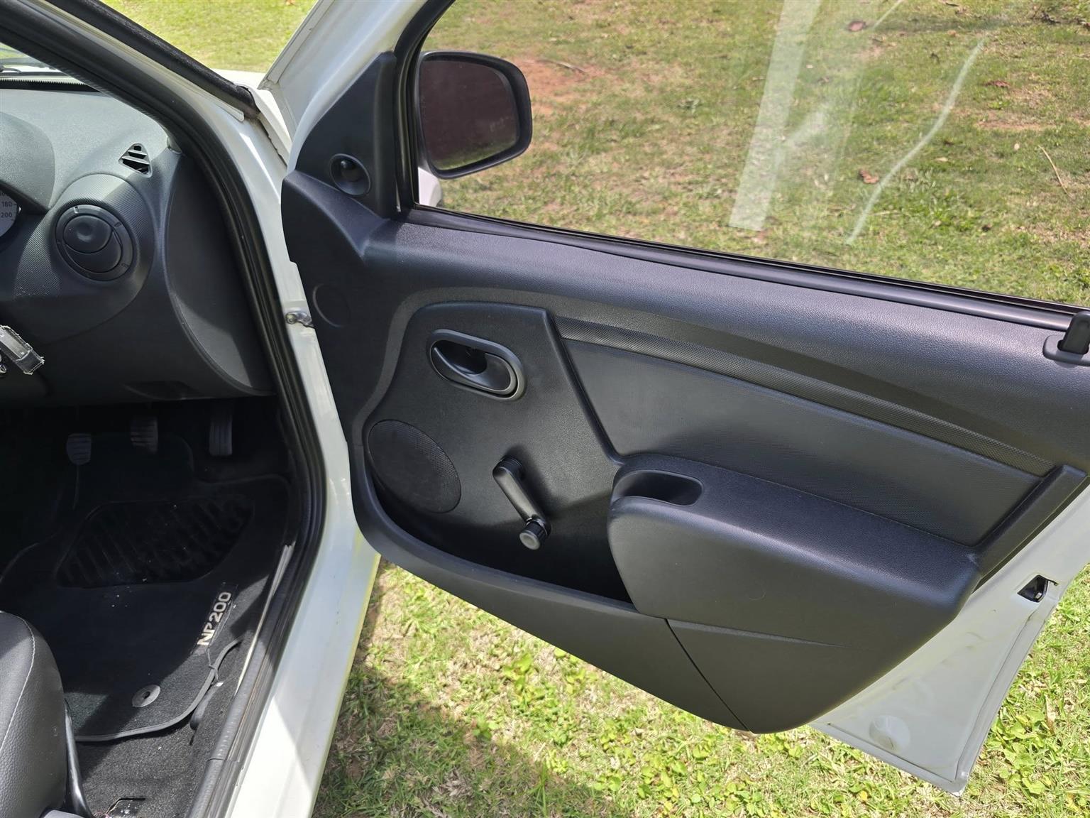 Used 2017 Nissan NP200 1.6i (aircon) safety pack - Private Seller