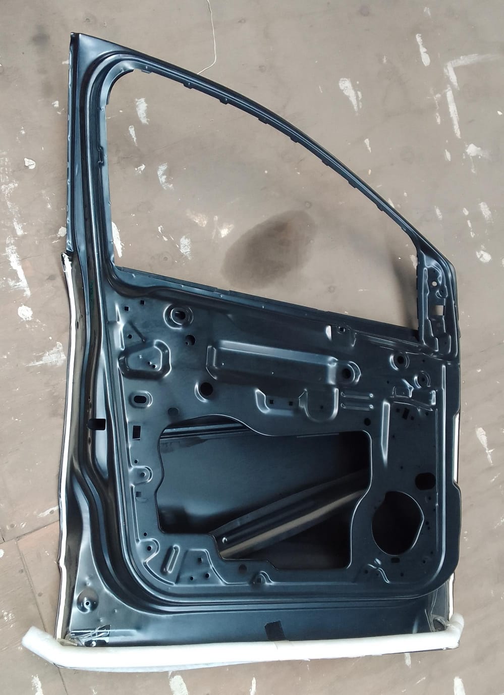 Ford Kuga Left Front Door Frame - Private Seller